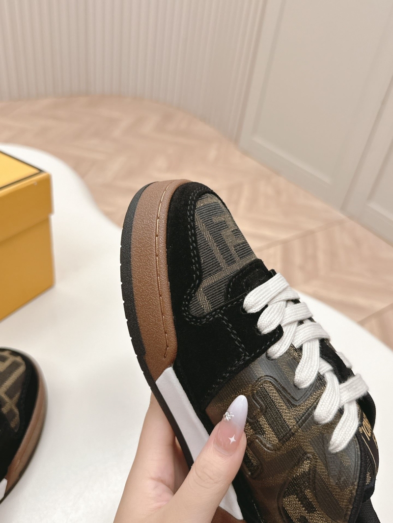 Fendi Casual Shoes